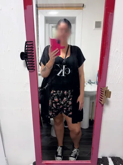 Tess, 37
